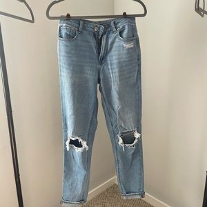 American Eagle high rise mom jeans